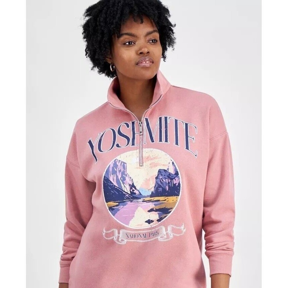 Self Esteem Juniors' Oversized Yosemite 1/4-Zip Sweatshirt Size M